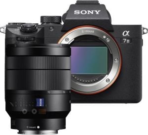 Sony A7 III 24-70mm f/4 Lens Kit