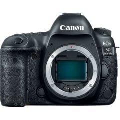 Canon EOS 5D Mark IV 24-105 mm