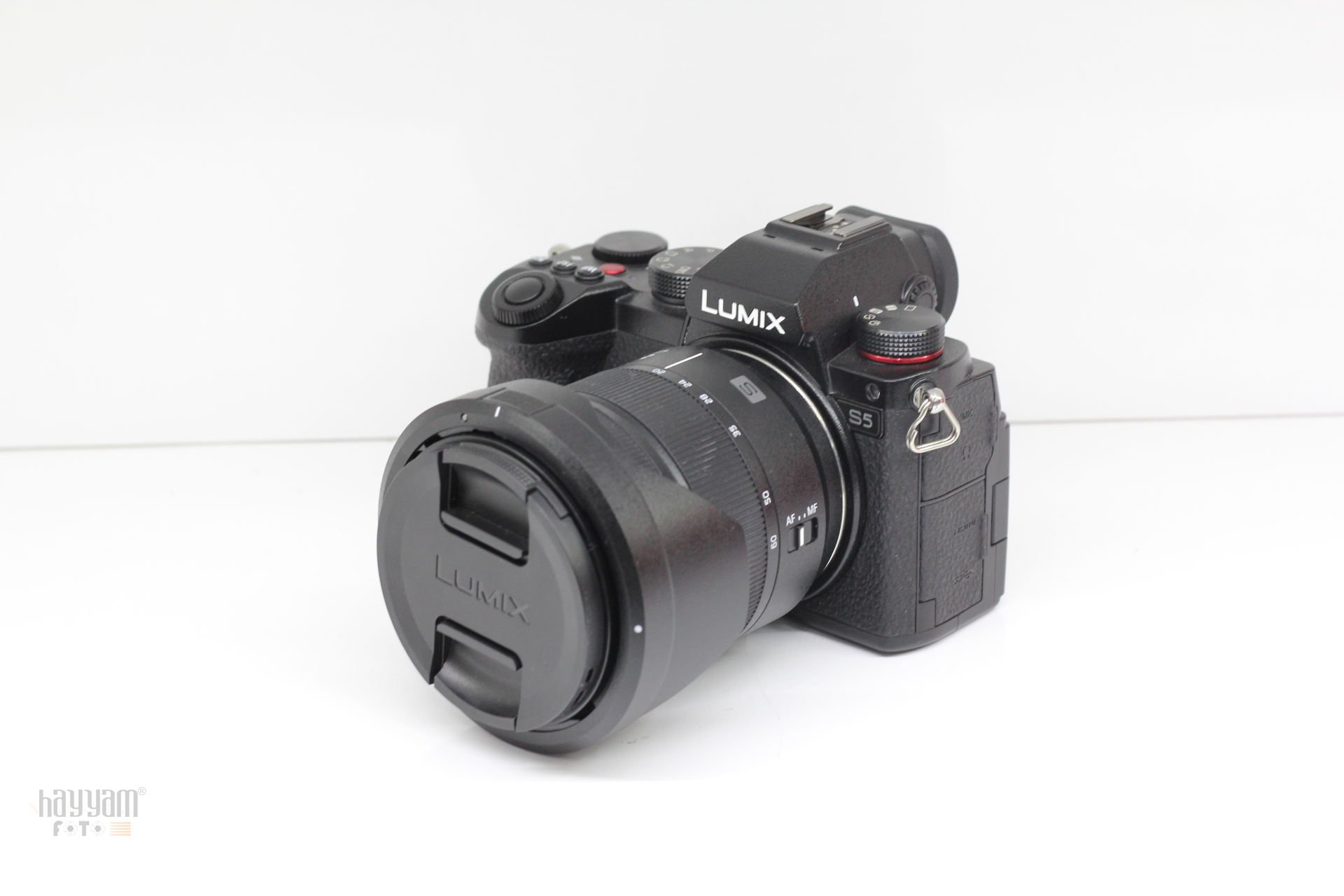 Panasonic Lumix DC-S5 20-60mm Lens Kit