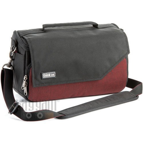 Think Tank Photo Mirrorless Mover 25i Deep Red