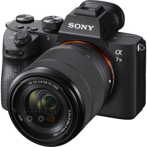 SONY A7 III + 28-70MM LENS (1500 TL PARA İADESİ)